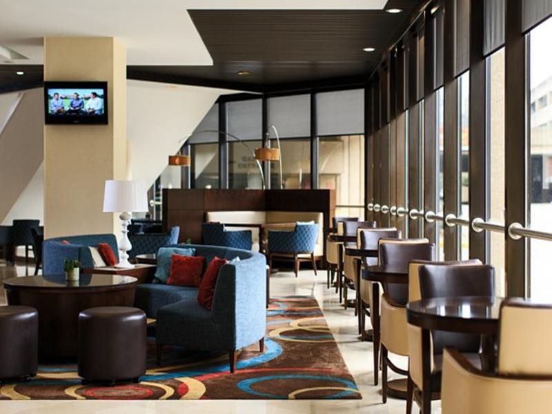 Отель Charleston Marriott Town Center Экстерьер фото