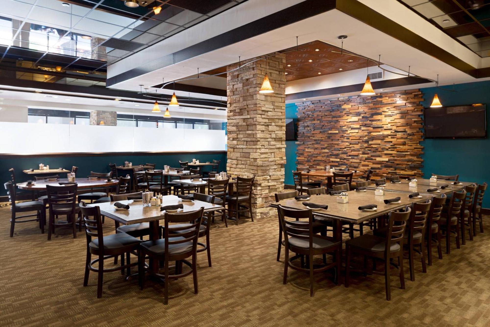Отель Charleston Marriott Town Center Экстерьер фото